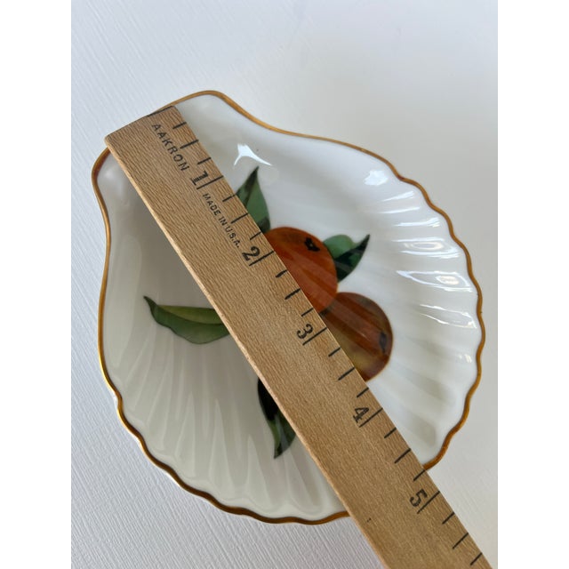 White 1980s Royal Worcester "Evesham" Set of 8 Oyster Shell/Trinket/Candy/Nut Dishes For Sale - Image 8 of 9