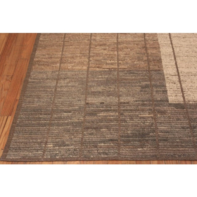 Trending Brown Earthy Modern Decorative Rug, Country of Origin: Central Asia, Circa date: Modern Rugs