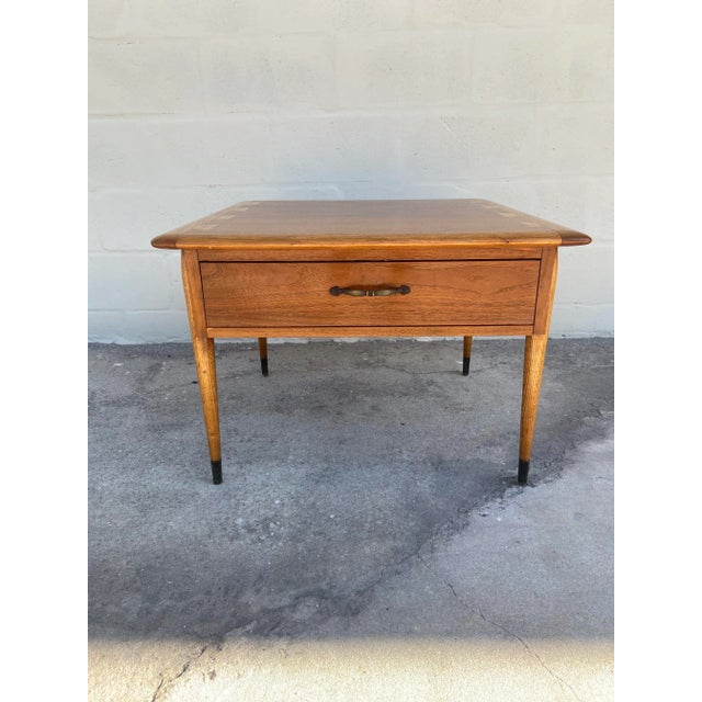 Wood Mid Century Modern Side Table | Acclaim by Lane Furniture For Sale - Image 7 of 10