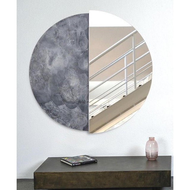 Contemporary Stone Silver Eclisse 900 Round Mirror by Disain1971 For Sale - Image 3 of 6
