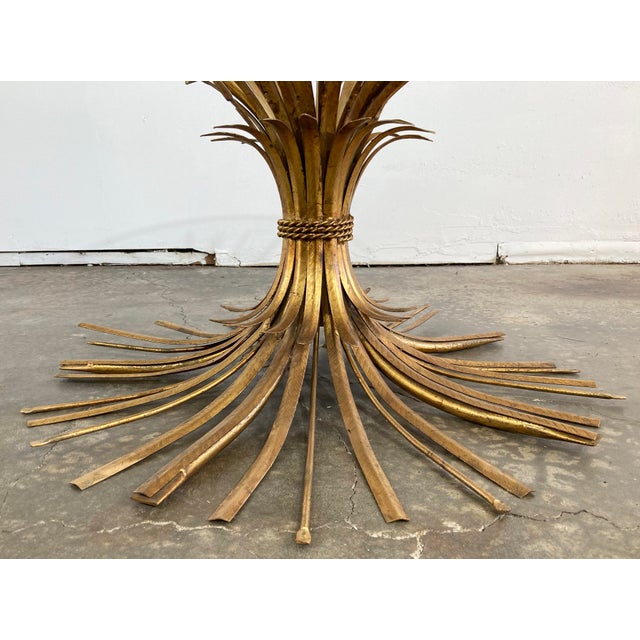 Metal Vintage Hollywood Regency Style Gilt Sheaf of Wheat Round Glass Top Table For Sale - Image 7 of 10