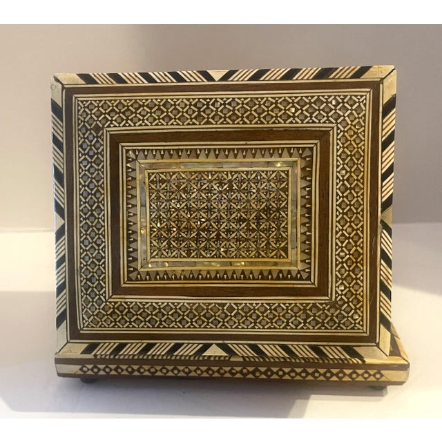 Hollywood Regency 1930s Mid -Century Inlaid Cigarette Dispenser Music Box For Sale - Image 3 of 5