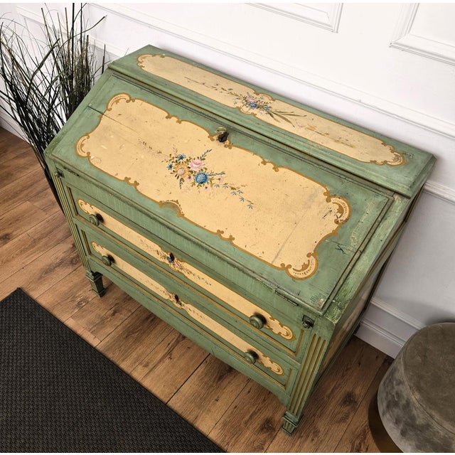 Cream Antique Italian Tuscany Country Painted Wooden Commode, 1890s For Sale - Image 8 of 11