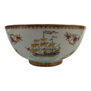 Chinese Export Porcelain Ship Bowl