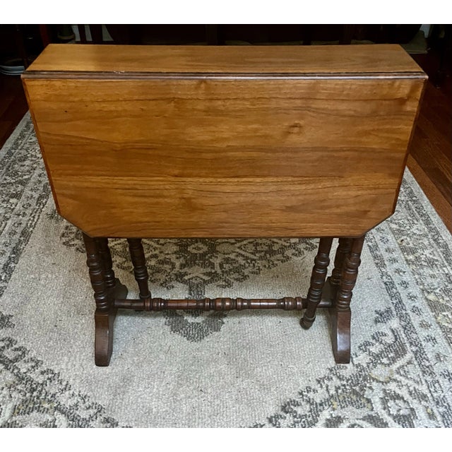 1800’s Antique English Gate Leg Sutherland Table 19th Century For Sale In Seattle - Image 6 of 9