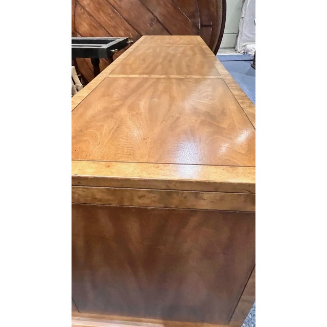 1970s 1970s Mastercraft Burlwood 9-Drawer Dresser W/ Brass Ring Pulls For Sale - Image 5 of 12