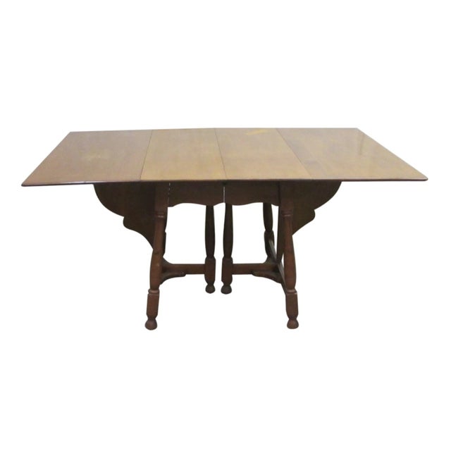 American Antique Colonial Cherry Gate Leg Dining Room Table For Sale - Image 3 of 7