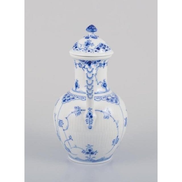 Mocha Pot in Porcelain from Royal Copenhagen, 1930s For Sale - Image 4 of 8