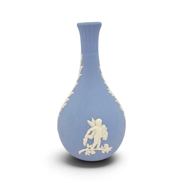 Late 20th Century Wedgwood Blue Jasperware Heart Box, Dish and Vase - 3 Pieces For Sale - Image 12 of 18