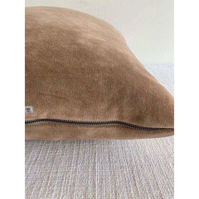 Mid-Century Modern Vintage Velvet Accent Pillow With Insert For Sale - Image 3 of 5