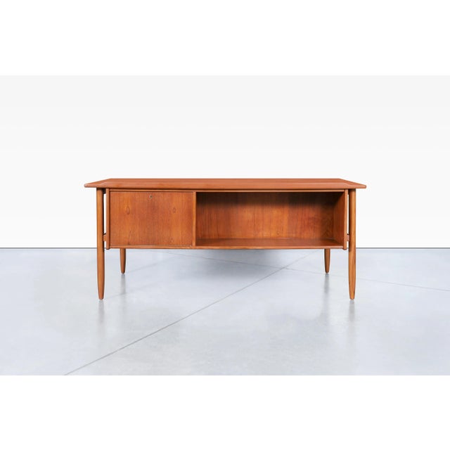 Burnt Orange Scandinavian Modern Teak Executive Desk by Goran Strand for Lelangs Mobelfabrik For Sale - Image 8 of 12