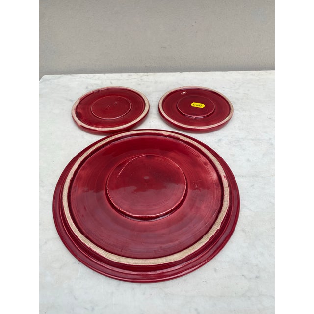 1950s Set of Red Majolica Trivet & Wine Coasters Vallauris, Circa 1950 For Sale - Image 5 of 5