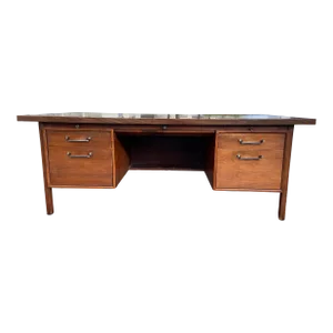 1960s Vintage Mid Century Modern Executive Desk