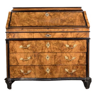 Lombard Drop-Leaf Cabinet in in Walnut Root Veneer with Ebonized Profiles, 18th Century For Sale
