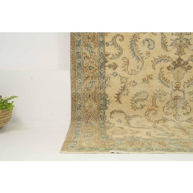 1970s Vintage Turkish Handmade Wool Cotton Beige Area Rug For Sale In San Francisco - Image 6 of 11