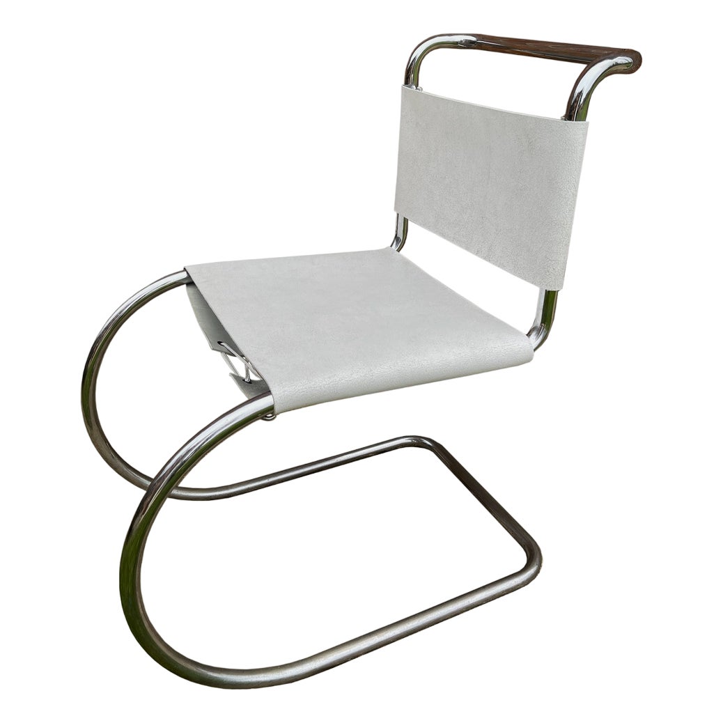 Bauhaus MR10 Cantilever Chair attributed to Ludwig Mies Van