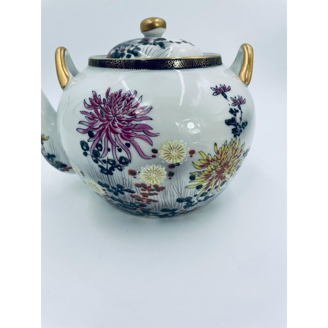 Kutania Porcelain Teapot, Japan, 1975 For Sale - Image 6 of 11