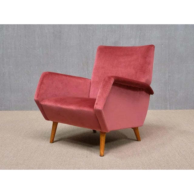 Wood Set of Vintage Chairs in Coral Red Velvet and Beech by Gio Ponti for Asko, 1950s For Sale - Image 7 of 17