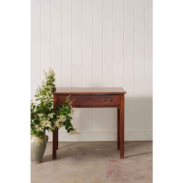 Traditional Early 19th Century Georgian Mahogany Single Drawer Side Table With Classic Swan Pulls For Sale - Image 3 of 13