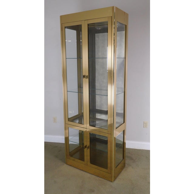 Mastercraft Brass and Glass Lighted Curio Display Vitrine