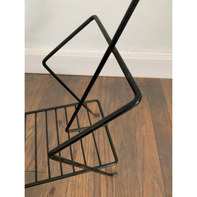 Mid-Century Modern Mid 20th Century Mid-Century Modern Wire Magazine Rack For Sale - Image 3 of 9