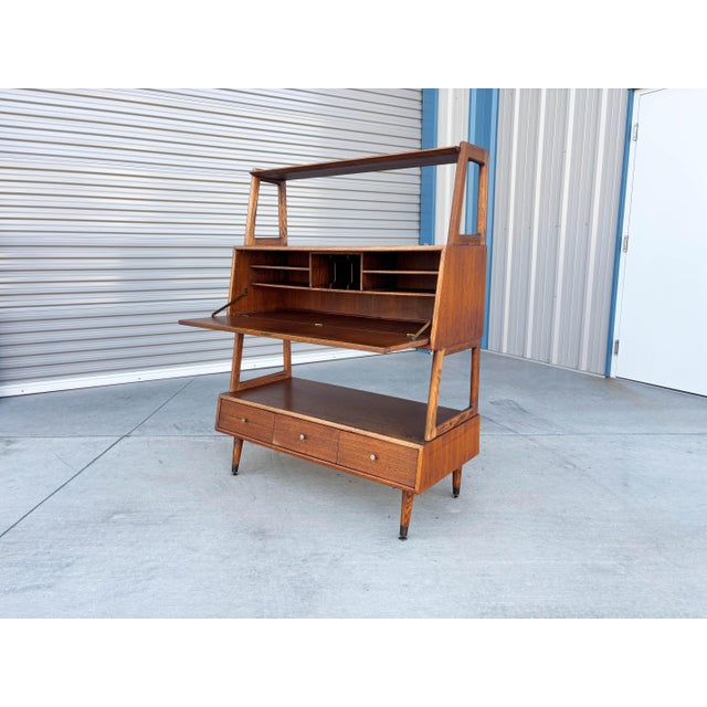 Brown 1950s Mid-Century Walnut Wall Unit Secretary Desk & Bookcase by Saginaw Furniture For Sale - Image 8 of 18