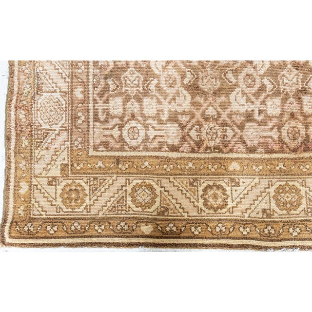 1920s Doris Leslie Blau Malayer Antique Allover Warm Tan Hand-Knotted Runner - c. 1920 For Sale - Image 5 of 10