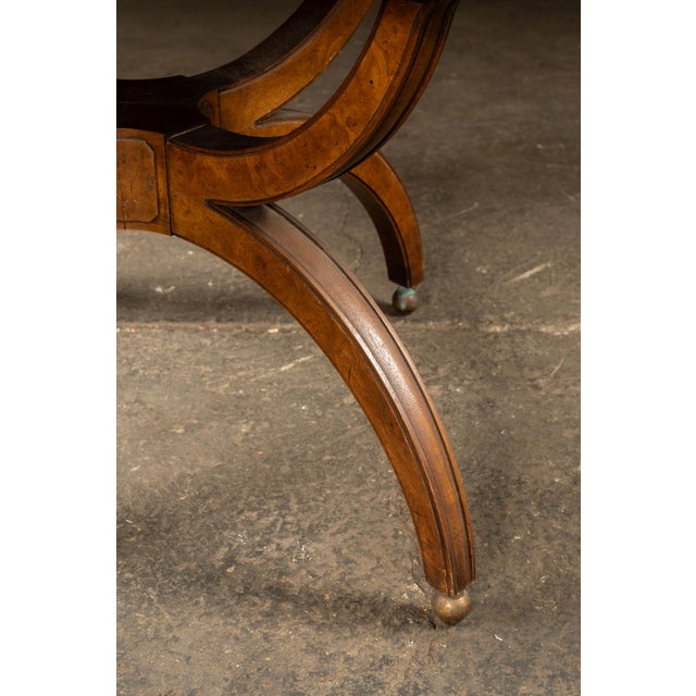 1930s Vintage Neoclassical Quatrefoil Parlor Table For Sale - Image 12 of 12