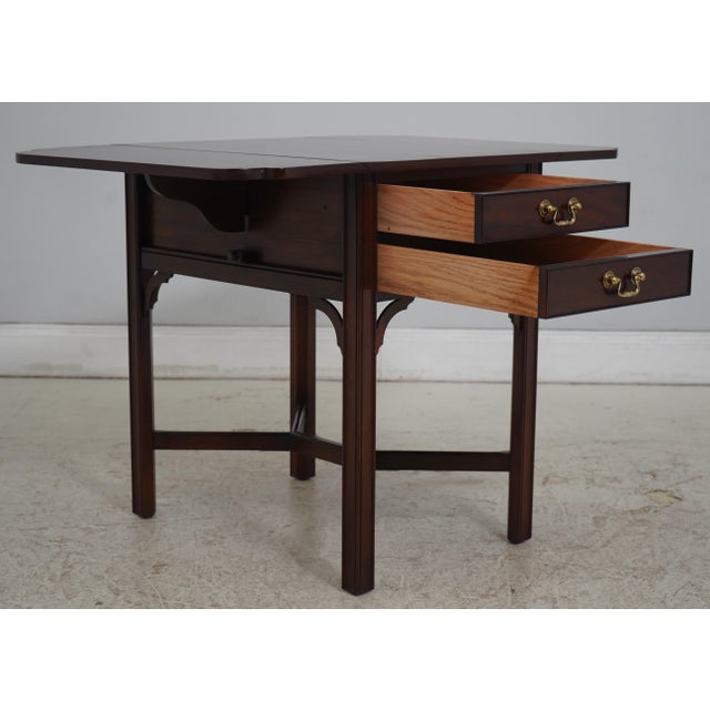 Chippendale Henkel Harris Drop Side Mahogany Pembroke Table For Sale - Image 3 of 18