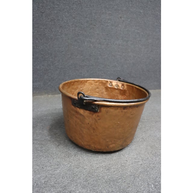 Antique Hand-Hammered Copper Apple Butter Kettle With Wrought Iron Swing Handle For Sale In Philadelphia - Image 6 of 12