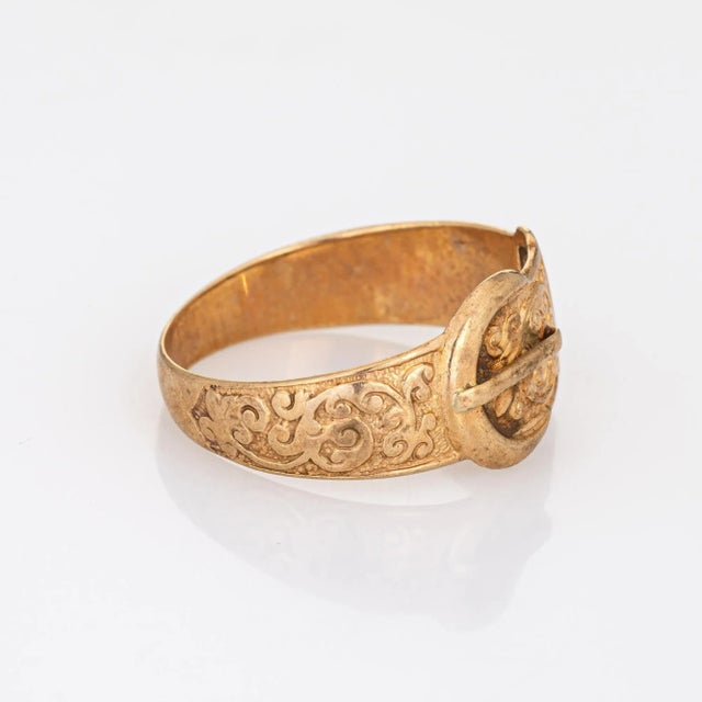 Modern Vintage Buckle Ring 9k Yellow Gold Wide Band Estate Fine Jewellery size 10.5 For Sale - Image 3 of 7