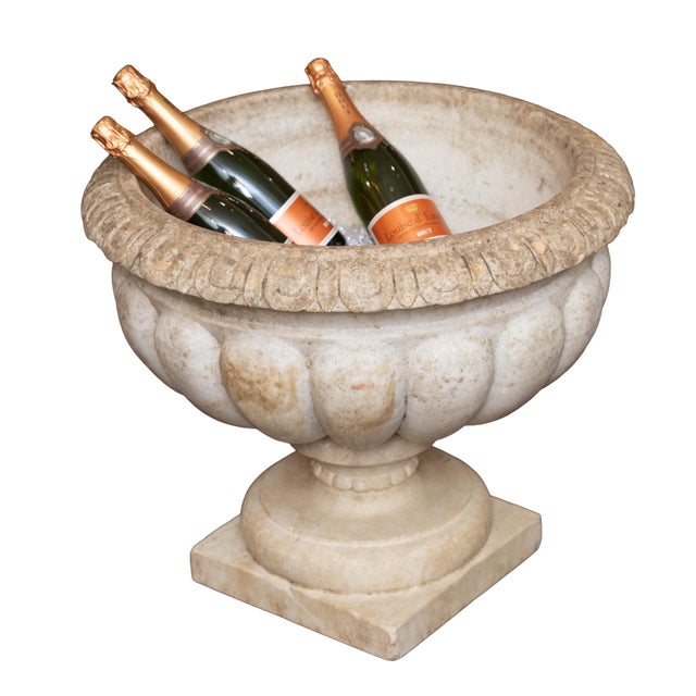 A fine Neoclassical Medici-style marble urn from Italy, circa 1880 - for use as a wine and champagne cooler or centerpiece...