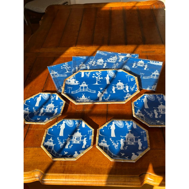 Kim Seybert Cobalt and White Chinoiserie Melamine Luncheon Set - 9 Pieces For Sale In New York - Image 6 of 12