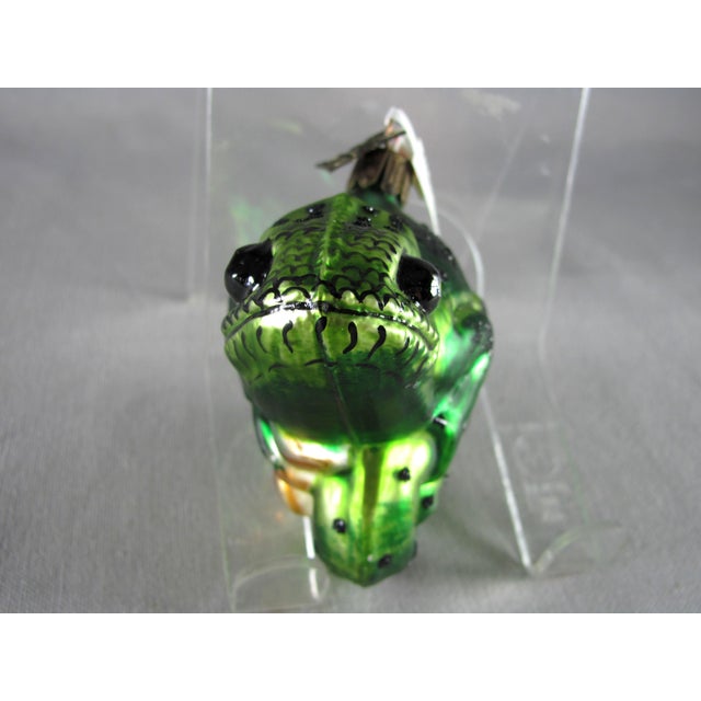 Contemporary 2002 Neiman Marcus Blown Glass Gecko Lizard Christmas Ornament For Sale - Image 3 of 6