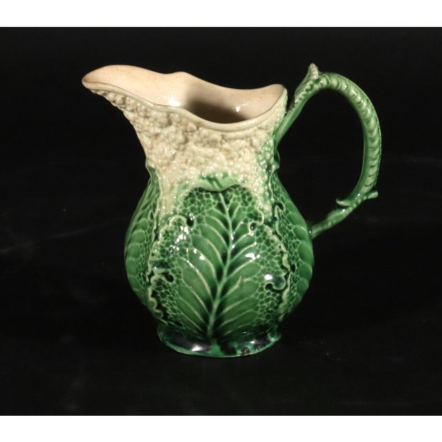 Traditional 18th-Century Staffordshire Creamware Cauliflower Creamer, Probably by William Greatbach/ Josiah Wedgwood For Sale - Image 3 of 8