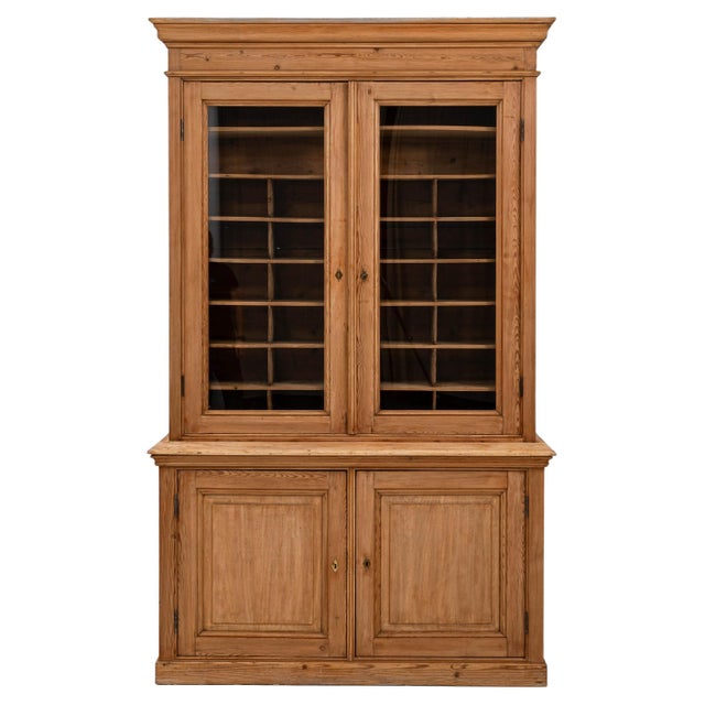 19th Century French Wooden Vitrine For Sale - Image 15 of 18