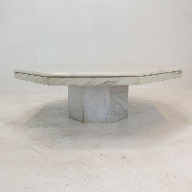 Mid-Century Modern Italian Marble Octagon Coffee Table, 1980s For Sale - Image 3 of 18