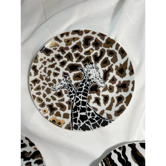 Vintage Horchow Safari Plates a Set of 4 For Sale - Image 9 of 11