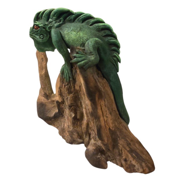 Green Iguana Lizard Sculpture Wood Hand Sculpted Reptile Home Decor Collectible For Sale - Image 13 of 18