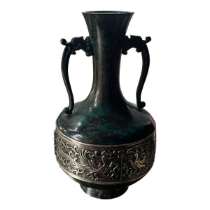 Vintage Japanese Bronze Dragon Motif Amphora Vessel
