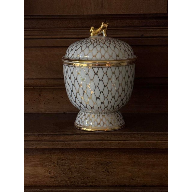 Chinoiserie Vintage Gilt Porcelain Urns / Vases With Underplates, Foo Dog Finials and Flower Frogs Inserts, Set of 4 For Sale - Image 3 of 12