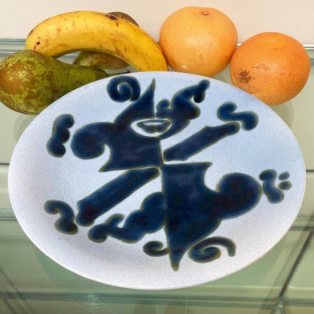 Mid‑Century Modern French Blue Ceramic Dish from Yvonne Gisclard‑Cau, 1960s For Sale - Image 6 of 12