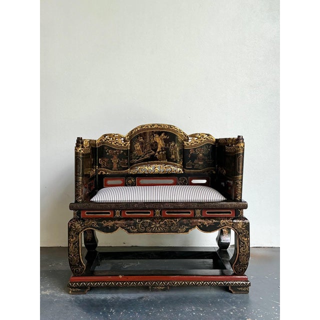 Mid 20th Century Vintage Chinese Lacquered Throne Chair For Sale - Image 5 of 18