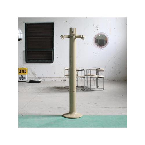 Planta Coat Stand by Giancarlo Piretti, Italy, 1970s For Sale - Image 12 of 12