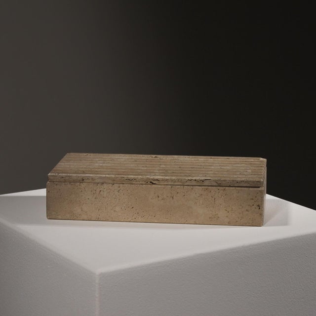Ribbed Trinket Box in Travertine, Italy, 1970s For Sale - Image 3 of 11