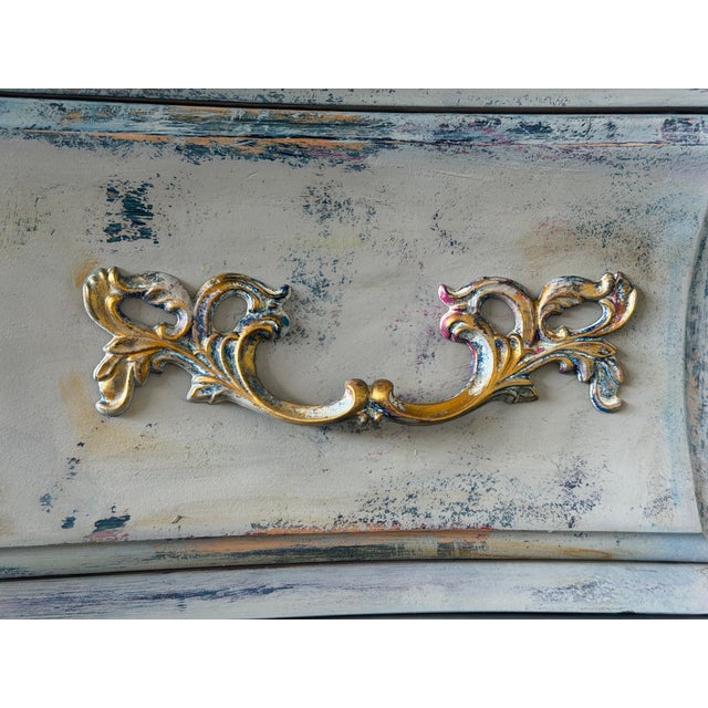 Gray 1990s Hand-Painted Bombe Chest of Drawers — Baroque Rococo | Dovetail Drawers | Distressed Blue, Gray & Gold | Maison Martine For Sale - Image 8 of 8