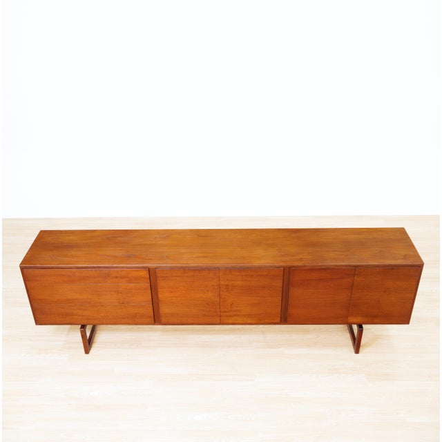 Wood 1960s Rare Danish Mk511 Credenza by Arne Hovmand-Olsen for Mogens Kold For Sale - Image 7 of 10
