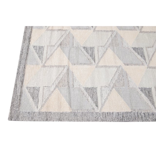 21st-Century Modern Swedish Style Ivory Wool Rug For Sale In New York - Image 6 of 13
