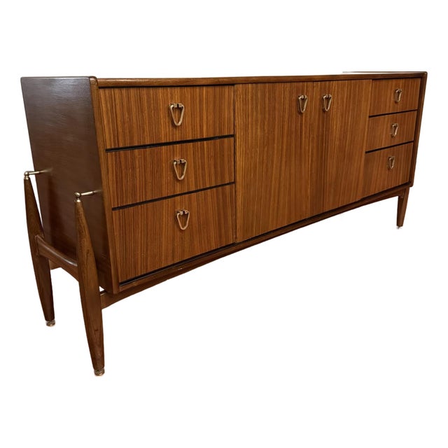 1960s Vintage Rocket Leg Sideboard For Sale