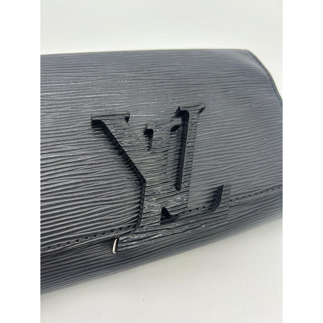 Louis Vuitton Black Epi Louise Strap PM Bag For Sale In Philadelphia - Image 6 of 10